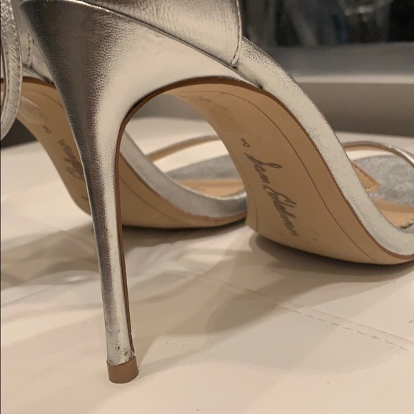 Sam Edelman stilettos - size 8 silver - Picture 5 of 12